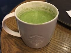 -星巴克(青岛大拇指广场分店)