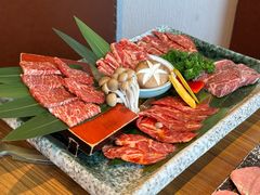 -炼火烤肉店