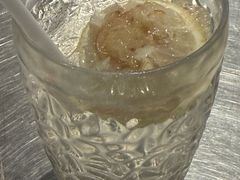 -潮界(LU·ONE凯德晶萃广场店)