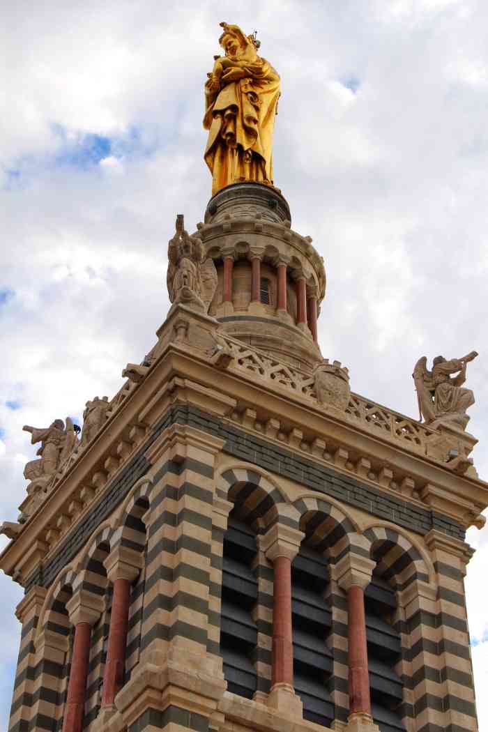 圣母加德大教堂-"圣母加德大教堂7615是马赛的地标建筑,也是.