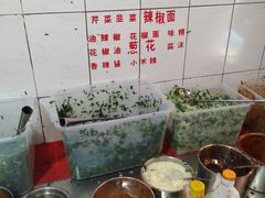 -文山荷鲜居(翠湖店)