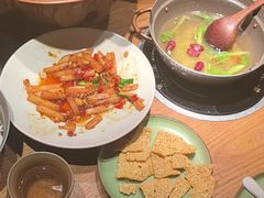 -吃饭皇帝大(长宁龙之梦店)