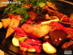 干锅腊肉-小巴辣子川湘菜餐厅(星游城店)