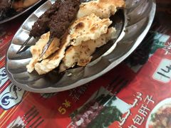-烤肉小伙烤肉店