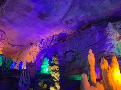 -泰安地下龙宫景区