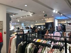 -三福时尚(三峡广场华夏银座店)