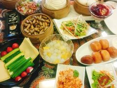 -乌托邦轰趴日租聚会别墅(先生的院子店)