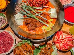 -四小区火锅·巷子里的重庆火锅(花照壁店)