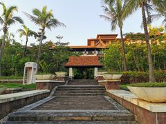 -西双版纳融创皇冠假日度假酒店