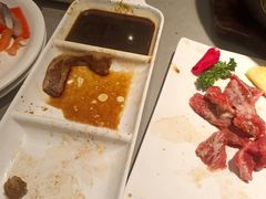-山焱·炭火自助烤肉(周浦万达店)