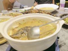 -有红鸡毛店·川菜(建设路店)