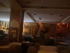 -绿岛汤泉韩式休闲会所