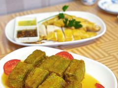 菜汁豆腐-巫记鸡饭店