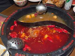 -牛市坎火锅(建设路店)