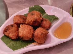 -三头牛·潮汕牛肉生蚝火锅 (夏湾店)