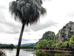 -星湖旅游景区七星岩