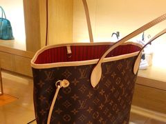 -LV路易威登(国际广场店)