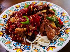 -歹歹的加个面过油肉拌面
