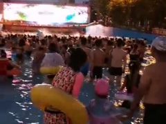 -欢乐水魔方水世界