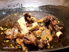 -茸梅路右拐龙虾-农家菜(松江店)