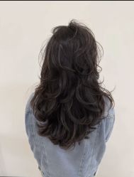 -镁连社·美联社