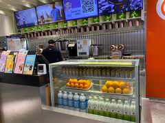 -CoCo都可(湖滨银泰店B区店)