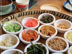 -包整·丝娃娃(一览甲秀楼风景店)