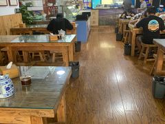 大堂-陇上全荟兰州传统牛肉面(延吉路店)