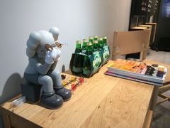 -目艮眼镜SHOWROOM(品牌集合店)