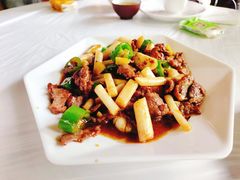 藕尖炒牛肉-铁炉农家菜馆