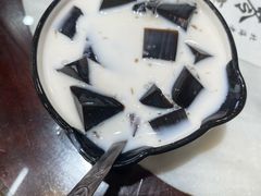 -梧州双钱龟苓膏(老街店)