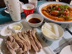 手抓羊肉半斤-贯贯吉·清真餐厅(浙江中路店)