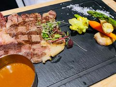 -YUE·6·西式融合餐厅(外滩六号店)
