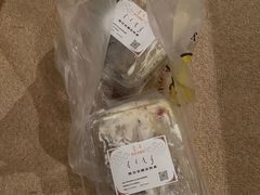 -海亮广场大酒店(万象城中山路地铁站店)