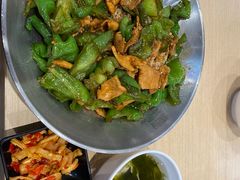 -吾悦广场(南京鼓楼店)