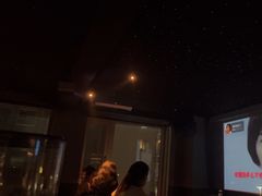 -Mx.cocktail bar