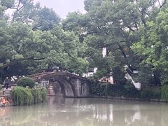 -汇龙潭