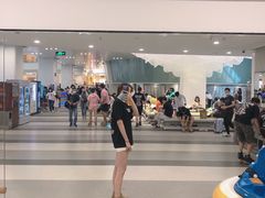 -冰纷万象滑冰场(深圳万象城店)