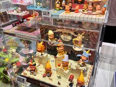 -泡泡玛特POPMART(上海环球港店)