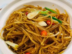 油渣香葱土豆丝-马凯餐厅(地安门店)