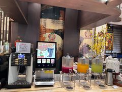 -西藏饭店·亚克·食光自助餐厅(文殊院店)