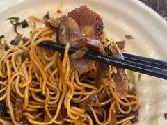 -佬钱湾仔(衣裳街店)