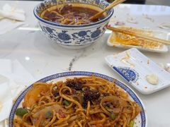 -伊穆祥牛肉面总店·清真