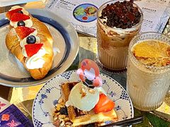 -西关84·History·Art·Cafe