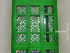 -艾提尕尔清真寺