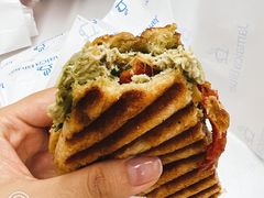 青酱鸡肉三明治-Jamaicablue Coffeeshop(中央广场店)