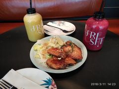 -新鲜誌·新派食集(万象天地店)