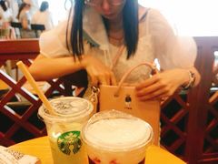 -星巴克(广州正佳广场4层店)