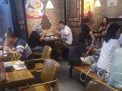 -管氏翅吧(护国寺店)