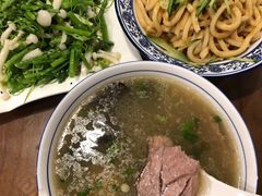 -老兰家传统烧烤炒菜泡馍(小南门店)